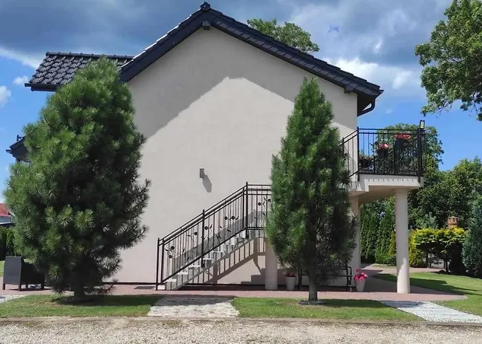 Goscinne Ninikowo Habitación en casa particular Sliwin